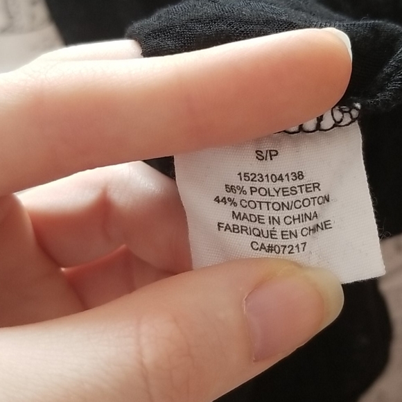 See through overlay top - Picture 4 of 4